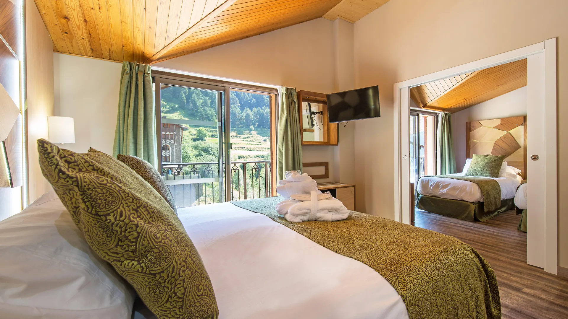 Hotel Princesa Parc Arinsal 4*,