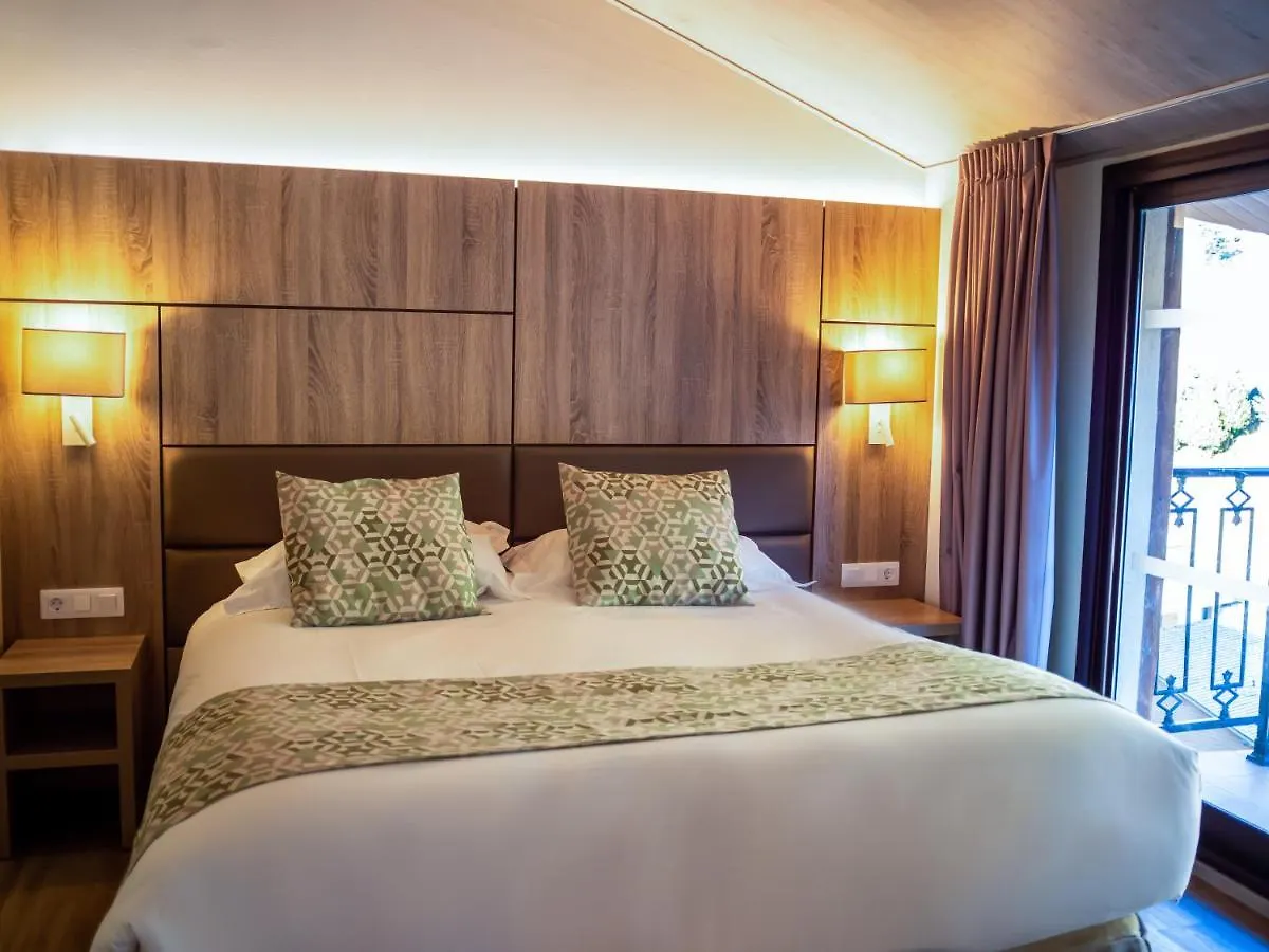Hotel Princesa Parc Arinsal 4*,